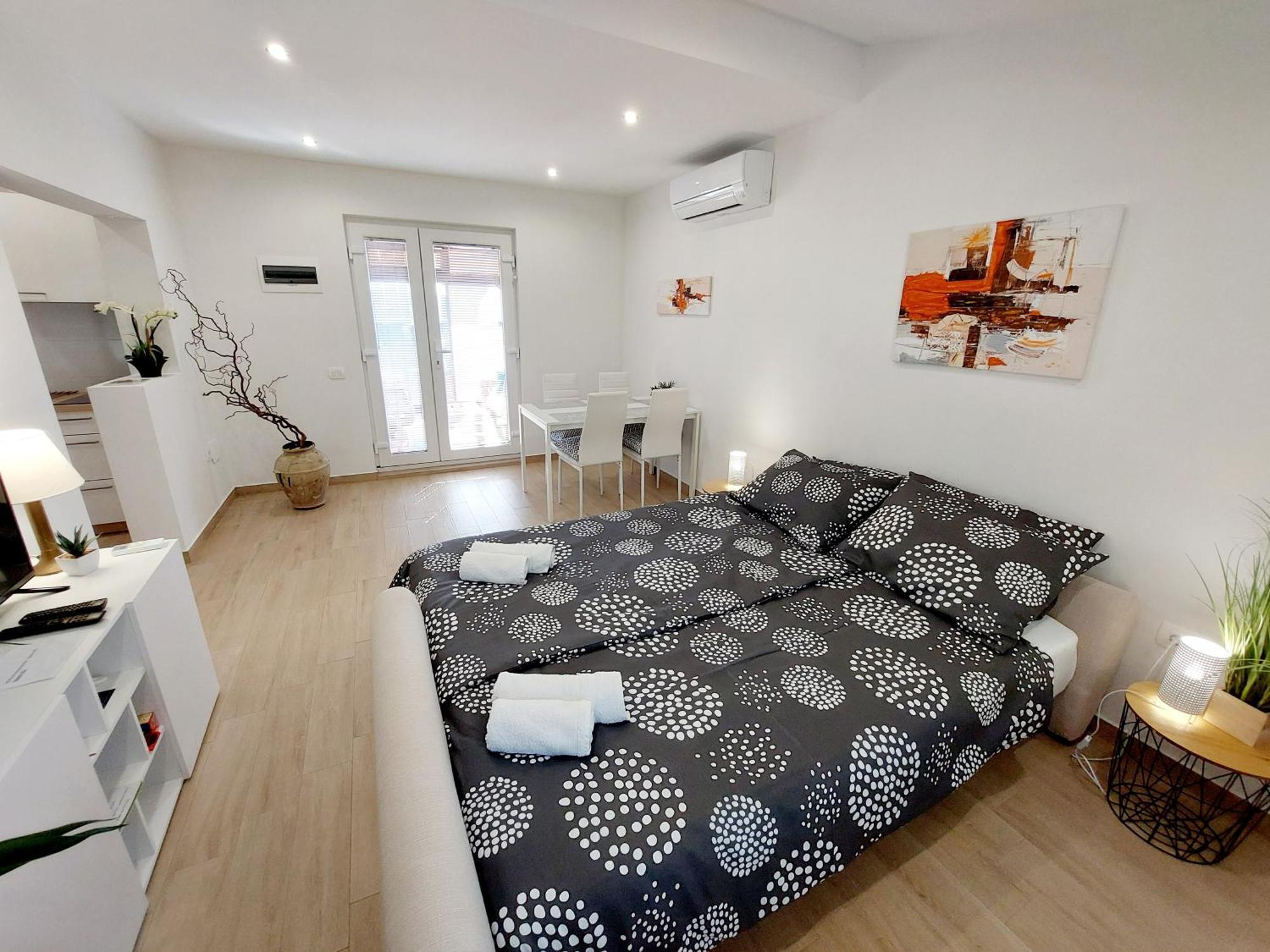 M&M Sunset Apartments Πορτορόζ Εξωτερικό φωτογραφία